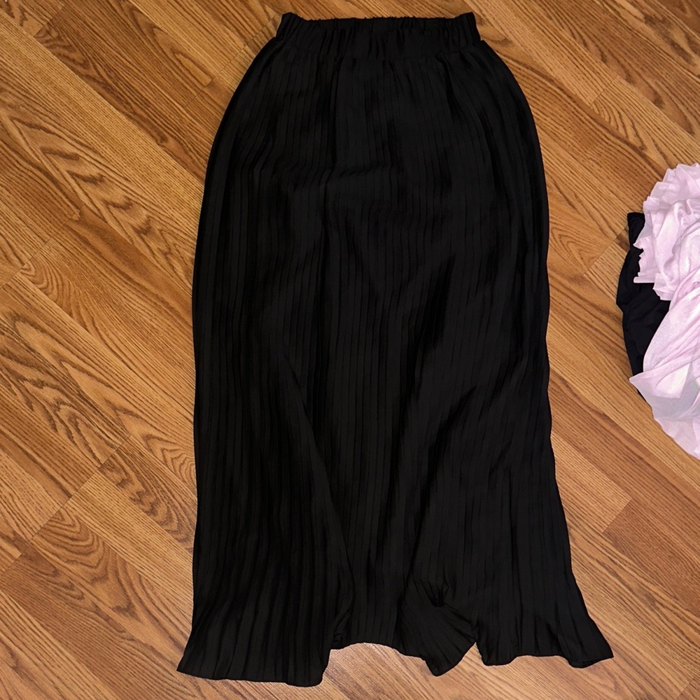 Chic Black Maxi Skirt